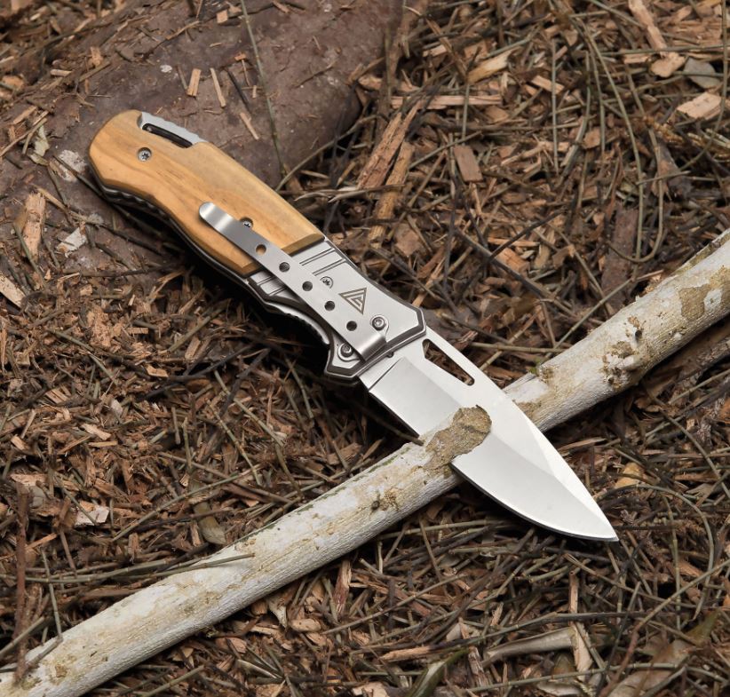 BladeCraft Pocket Knife